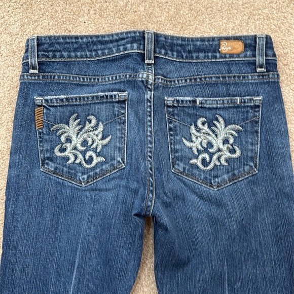 PAIGE Laurel Canyon Low Rise Bootcut Dark Wash Embroidered Jeans Size 30 HEMMED - Picture 4 of 8